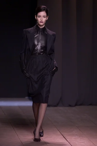 Look 7